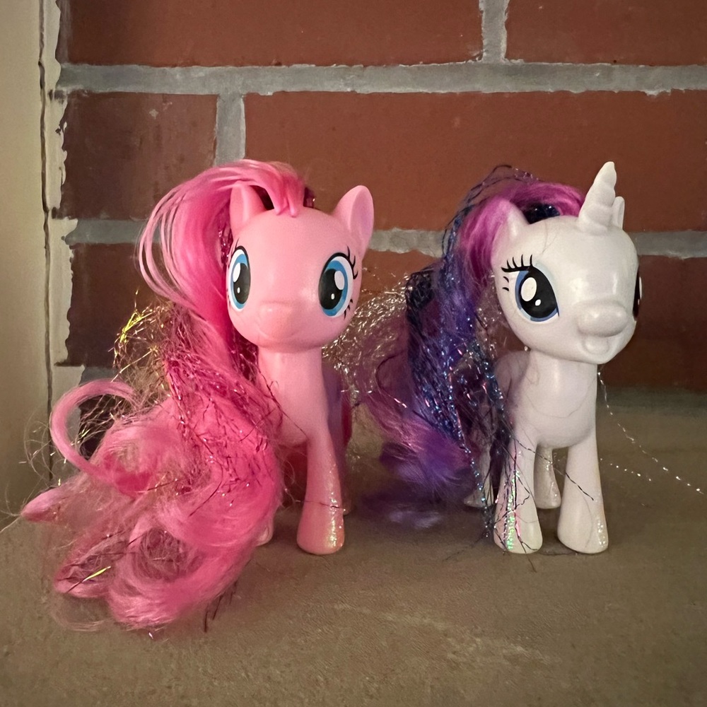 My Little Pony Lot Of 2 Ponies White Unicorn Pink Pony Messy Hair Toy Figure
